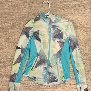 Ivivva lululemon active zip up sweatshirt girls 14